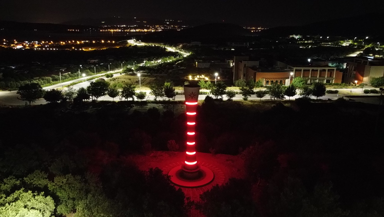 IZTECH Science Tower  anıt